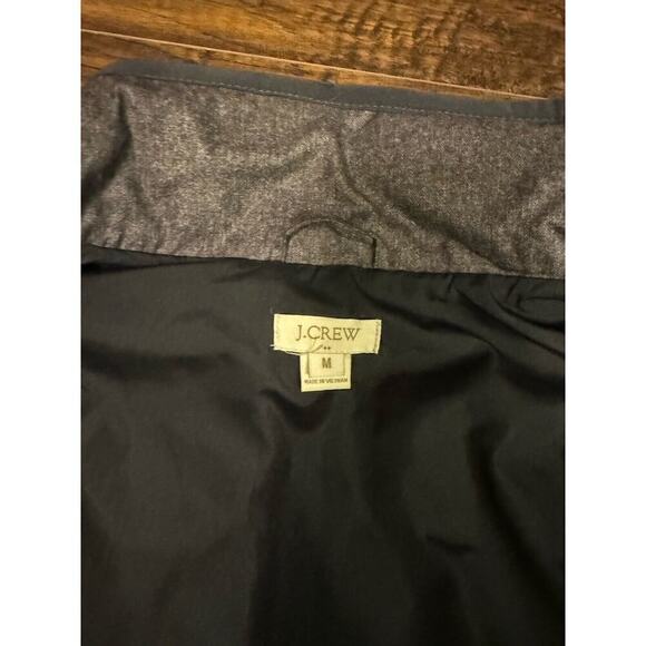 J Crew Down Quilted Excursion Vest Full Zip Women’s Size Medium M Pockets Gray - Picture 5 of 7